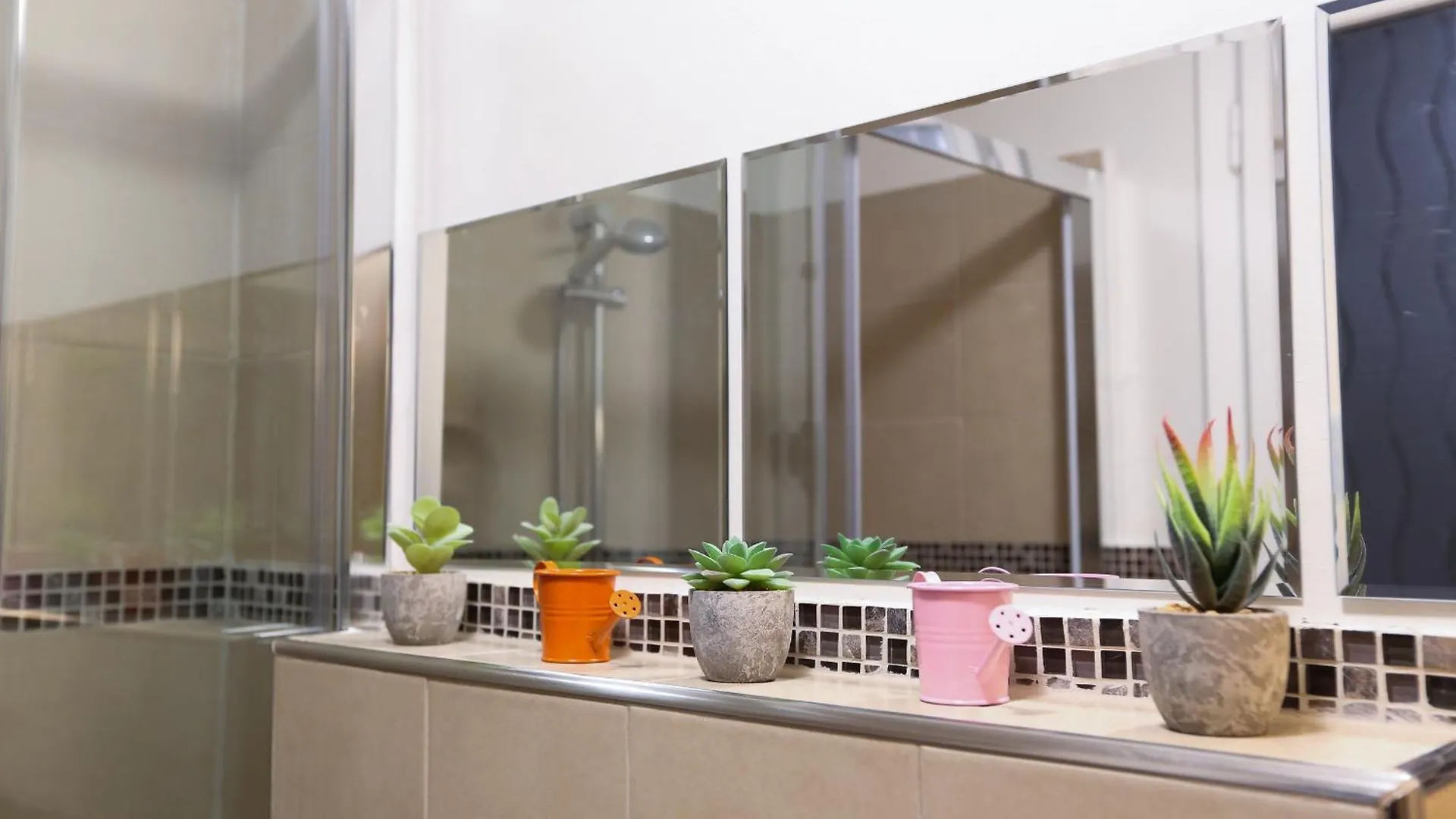 Stazione Rivadarno Guest House Florence Apartment