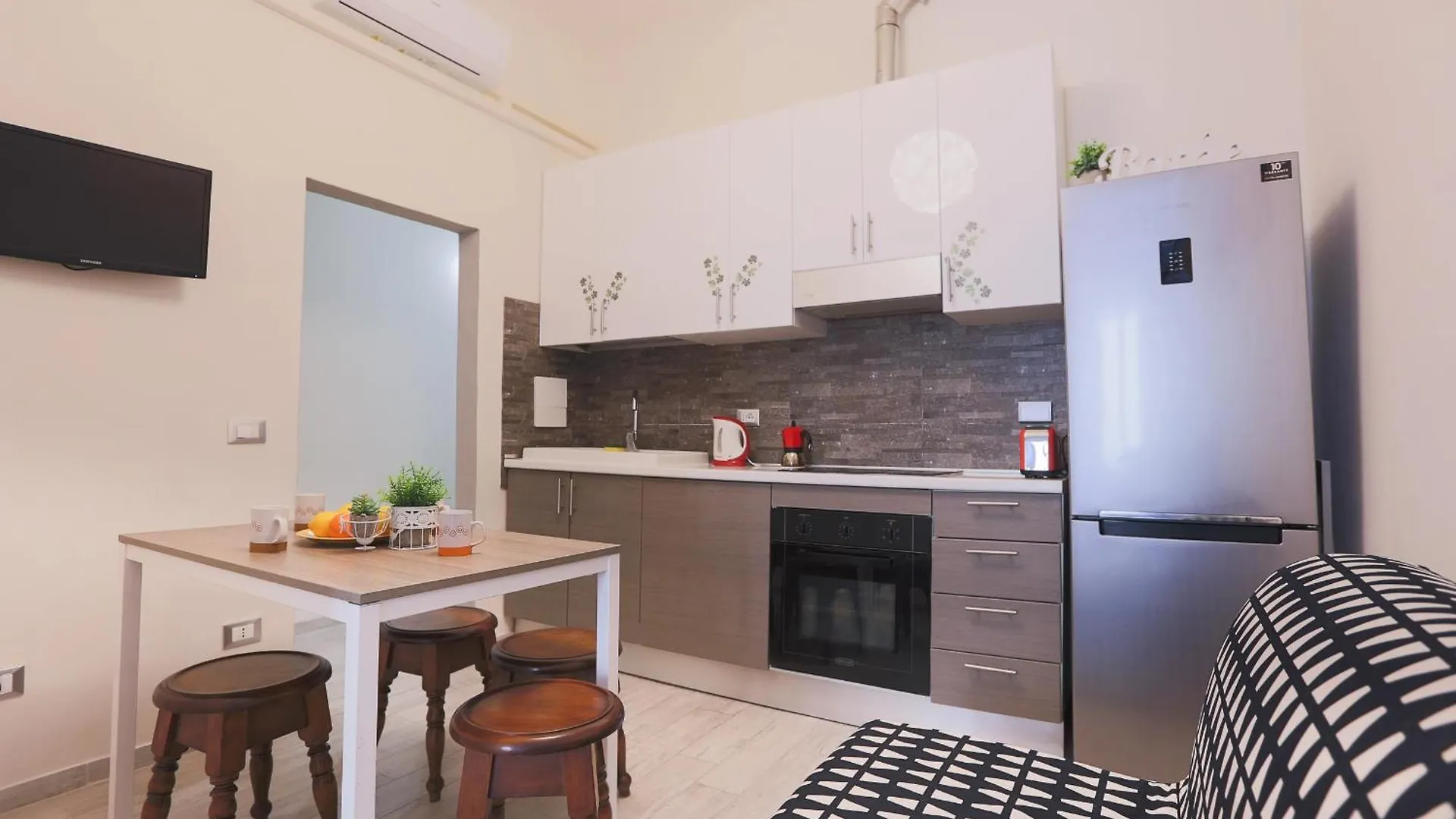 Apartment Stazione Rivadarno Guest House Florence