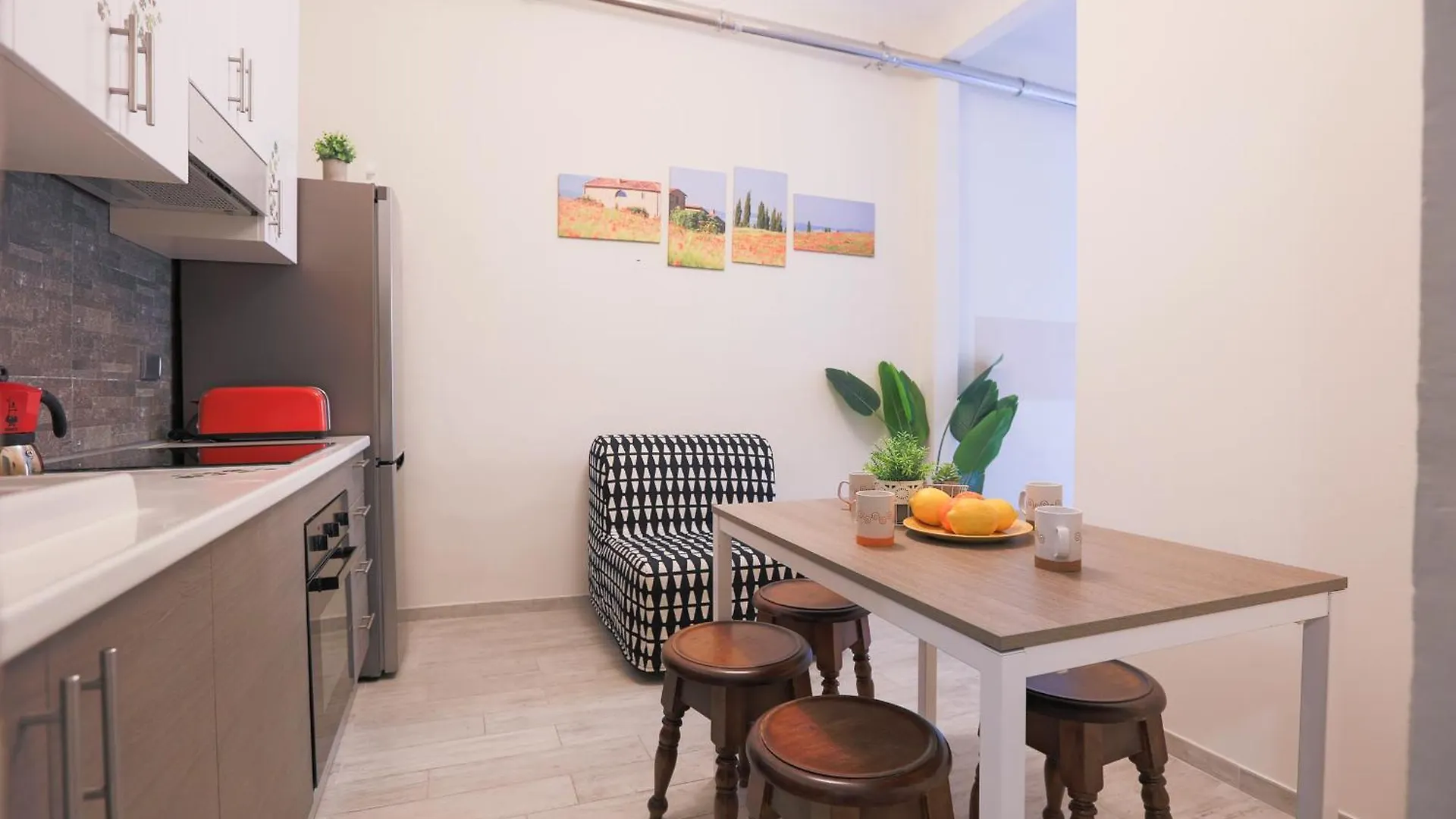 Stazione Rivadarno Guest House Florence 0*,