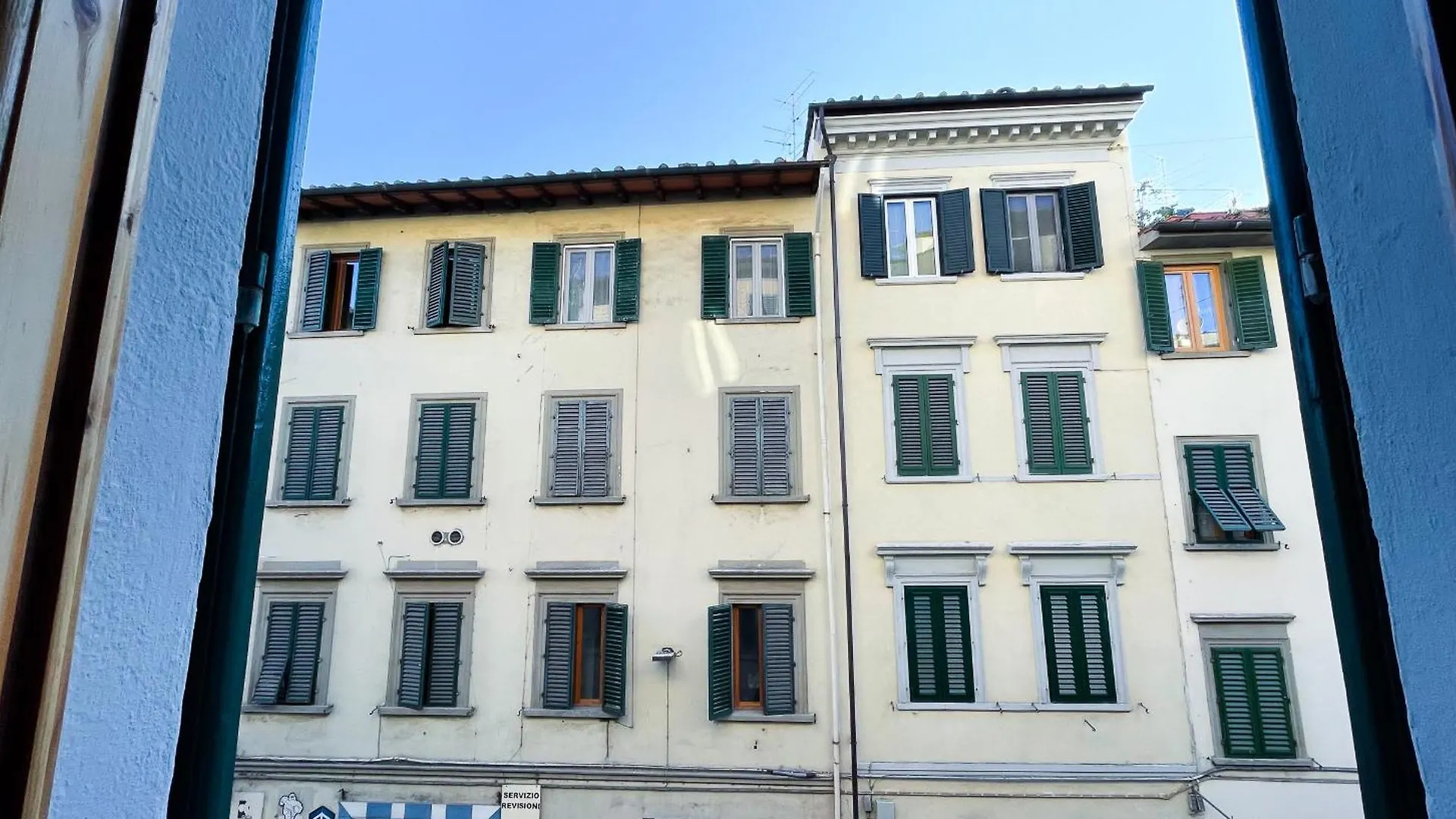 Stazione Rivadarno Guest House Florence 0*,  Italy
